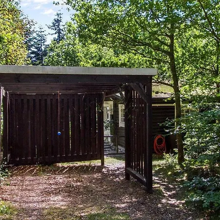 Ferienhaus Amazing In With 2 Bedrooms, Jacuzzi And Sauna