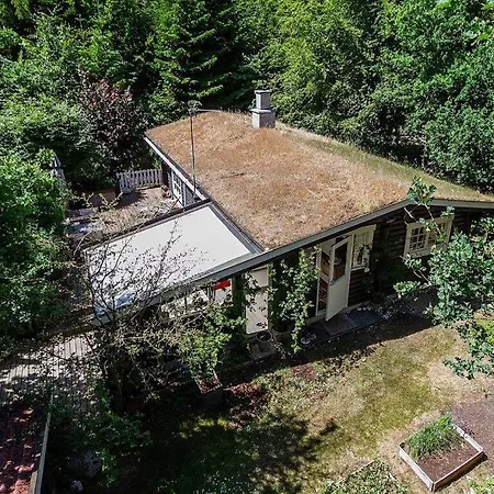 Amazing In With 2 Bedrooms, Jacuzzi And Sauna Ferienhaus Års