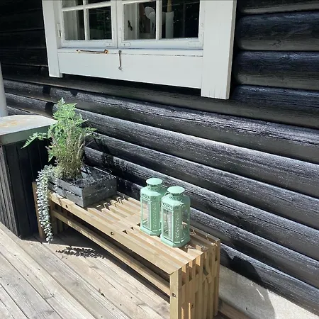 Amazing In With 2 Bedrooms, Jacuzzi And Sauna